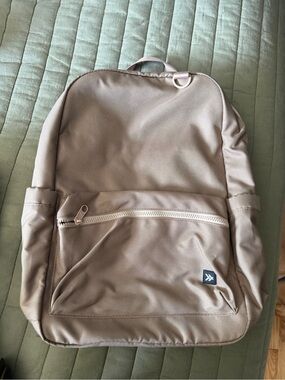 Women’s Tan Everyday Backpack | Thread